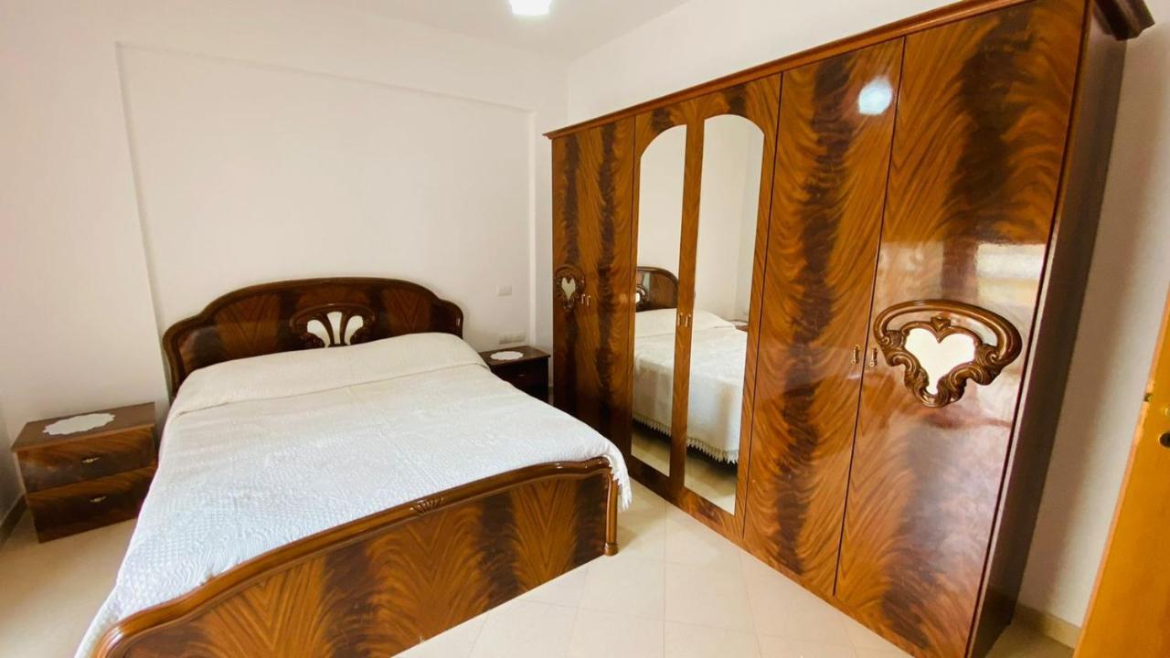 Aria Apartment's *